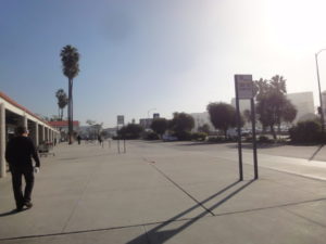 ロサンゼルス空港 City Bus Center